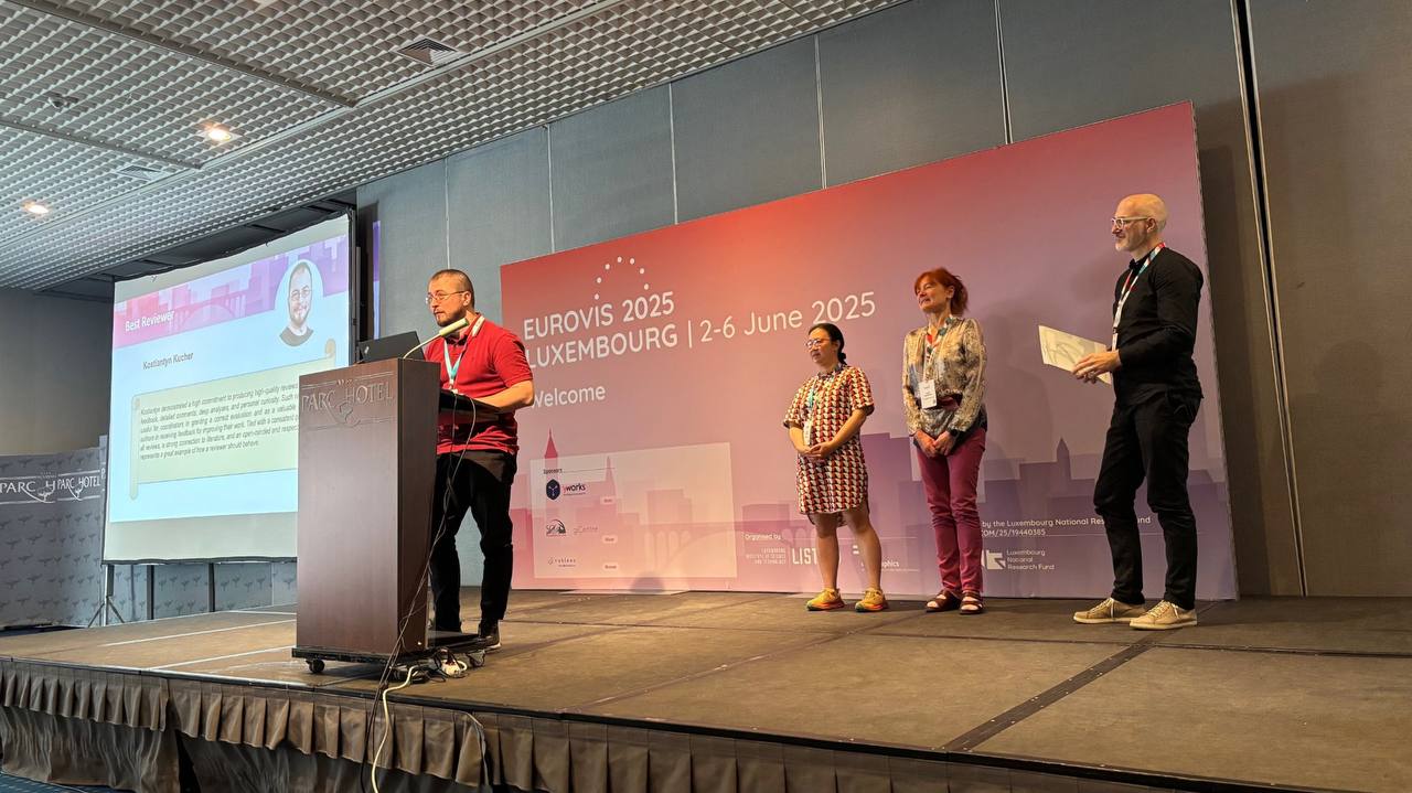 Best Reviewer Award Ceremony at EuroVis 2025